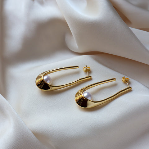 U Shaped Pearl 18K Gold Plated Hoops