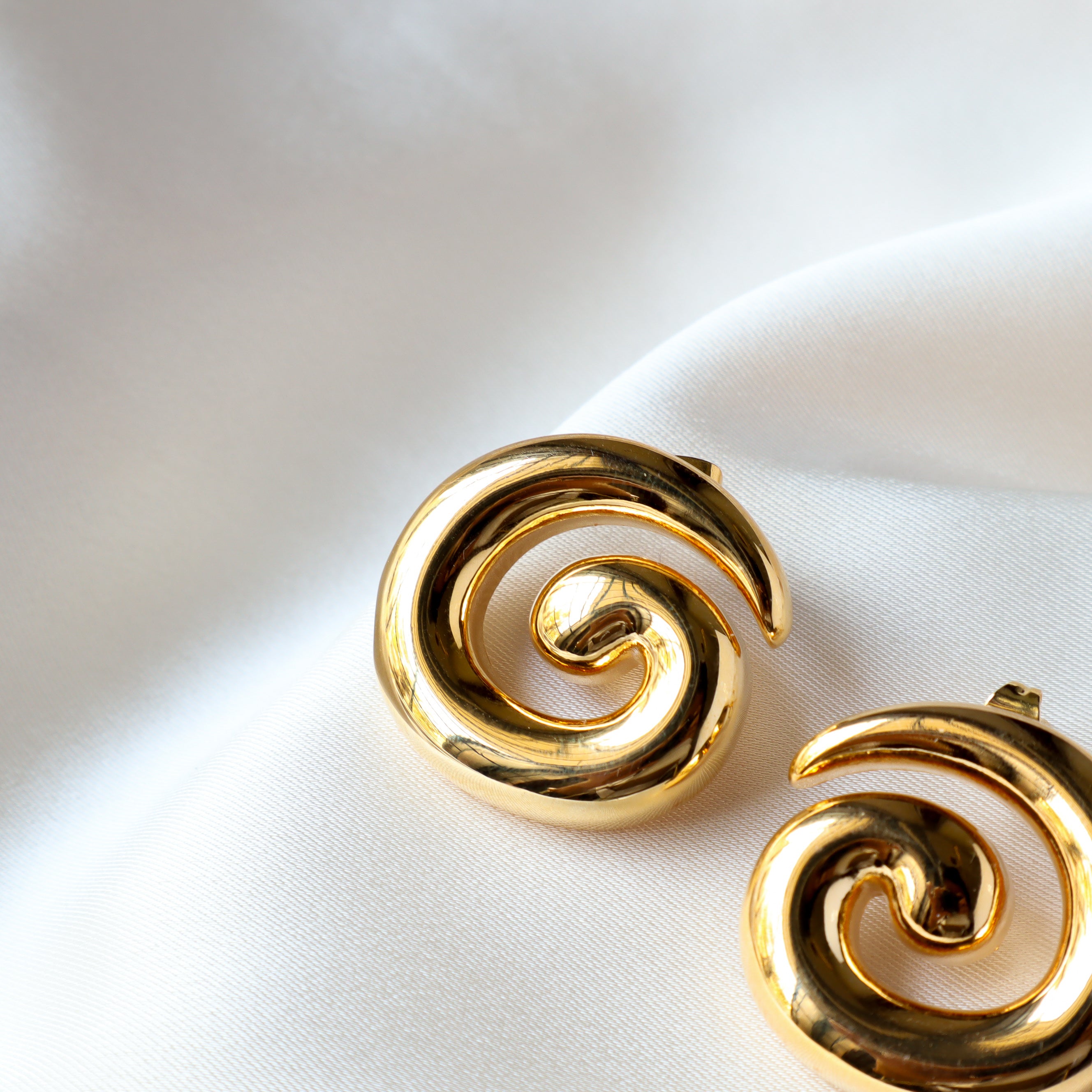 Big Swirl 18K Gold Plated Earrings