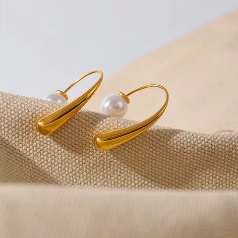 Classic Pearl Ear Shot 18K Gold Plated Earrings