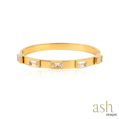 Baguette Linear 18K Gold Plated Bangle