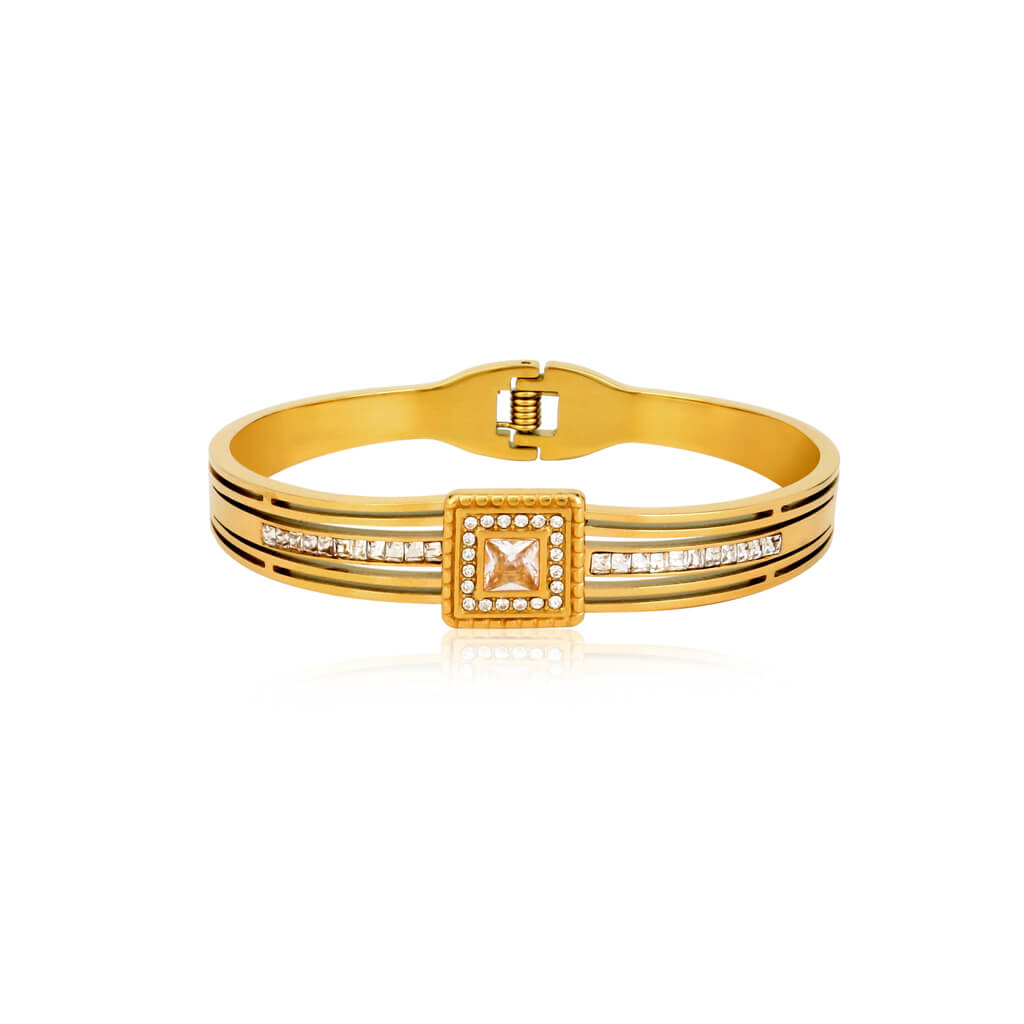 Brave 18K Gold Plated Bangle