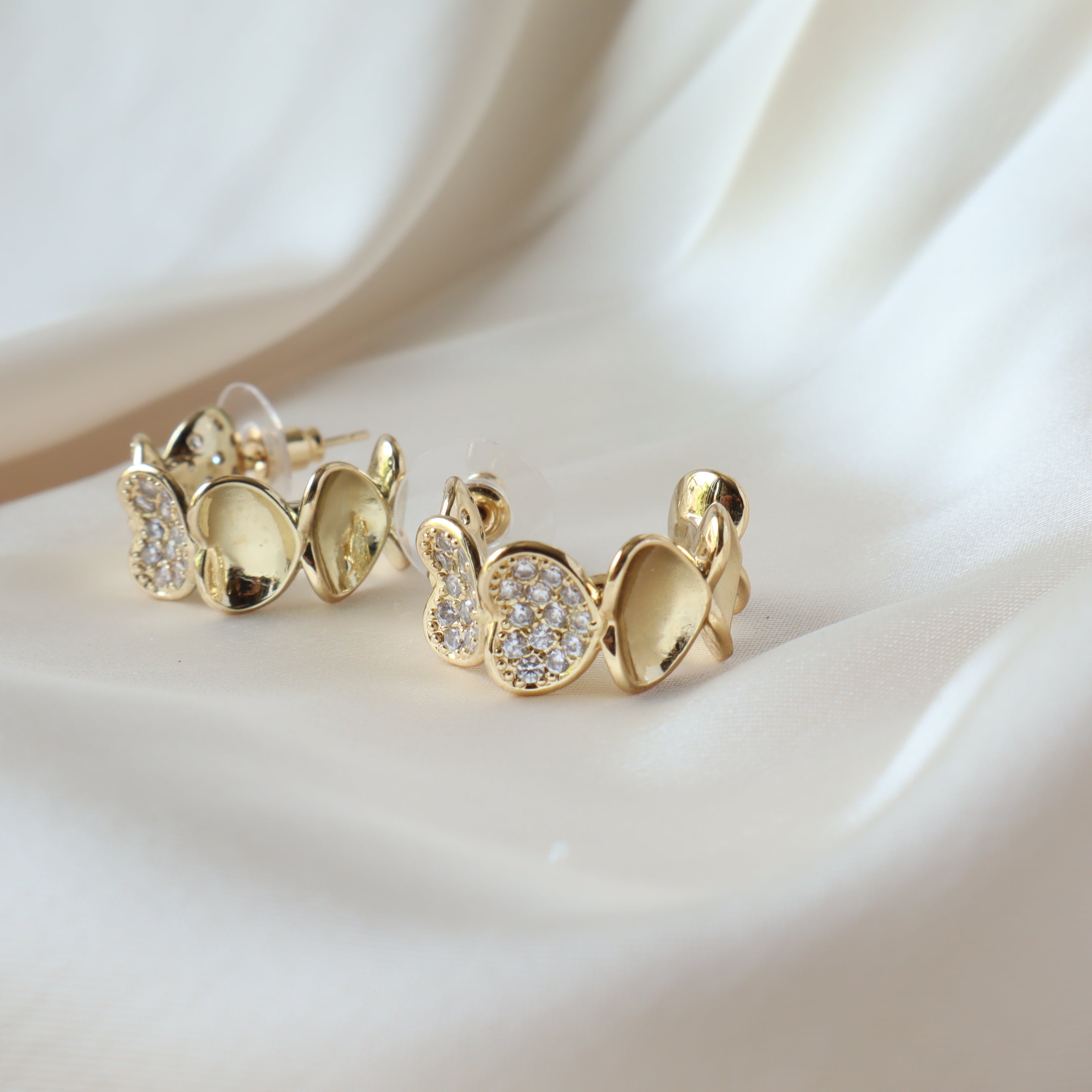 Linear Heart Studded Hoops 18K Gold Plated Earrings