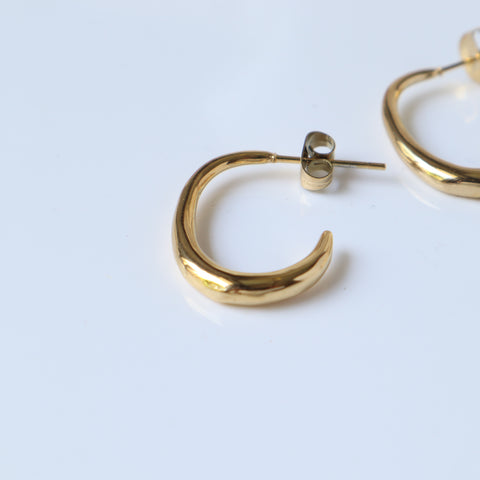 Sleek 18K Gold Plated Hoop Earrings