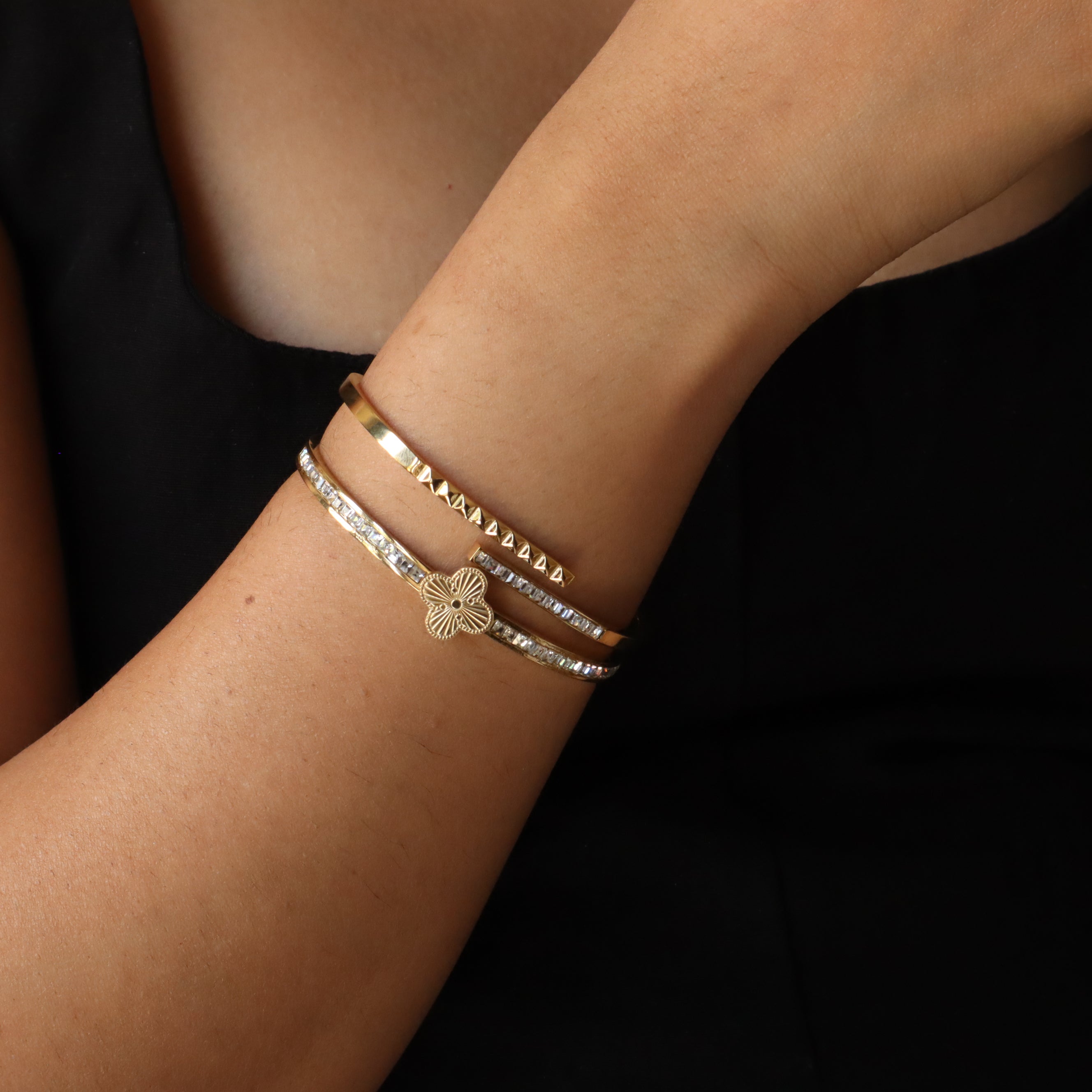 Brick Sleek 18K Gold Plated Bangle