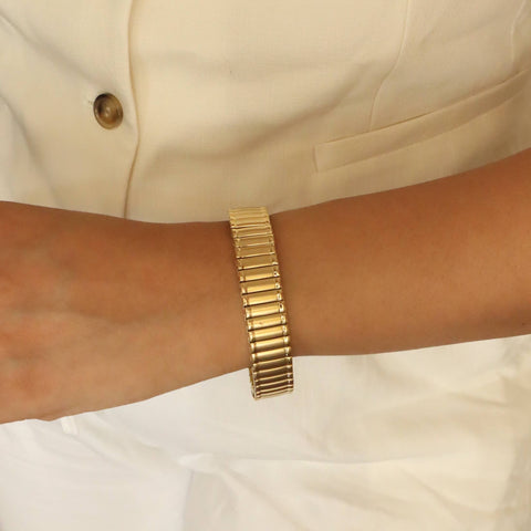 Sand Dune Coil Expandable 18K Gold Plated Bangle